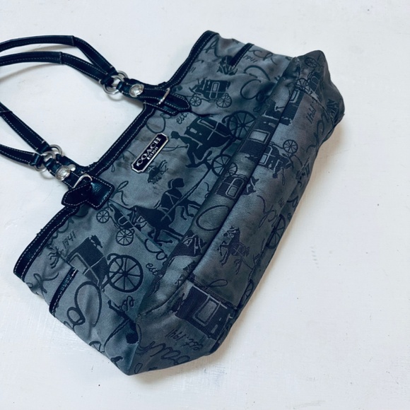 Coach Gallery Horse & Carriage East-West Tote/Purse Gray - Picture 8 of 12